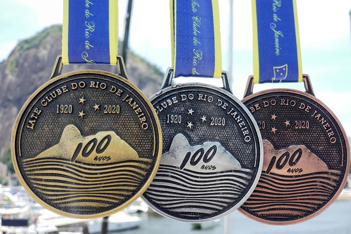 Novas medalhas e brindes