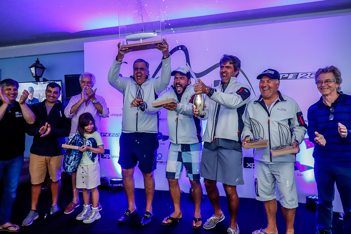 Three Musketeers vence Estadual de HPE 25