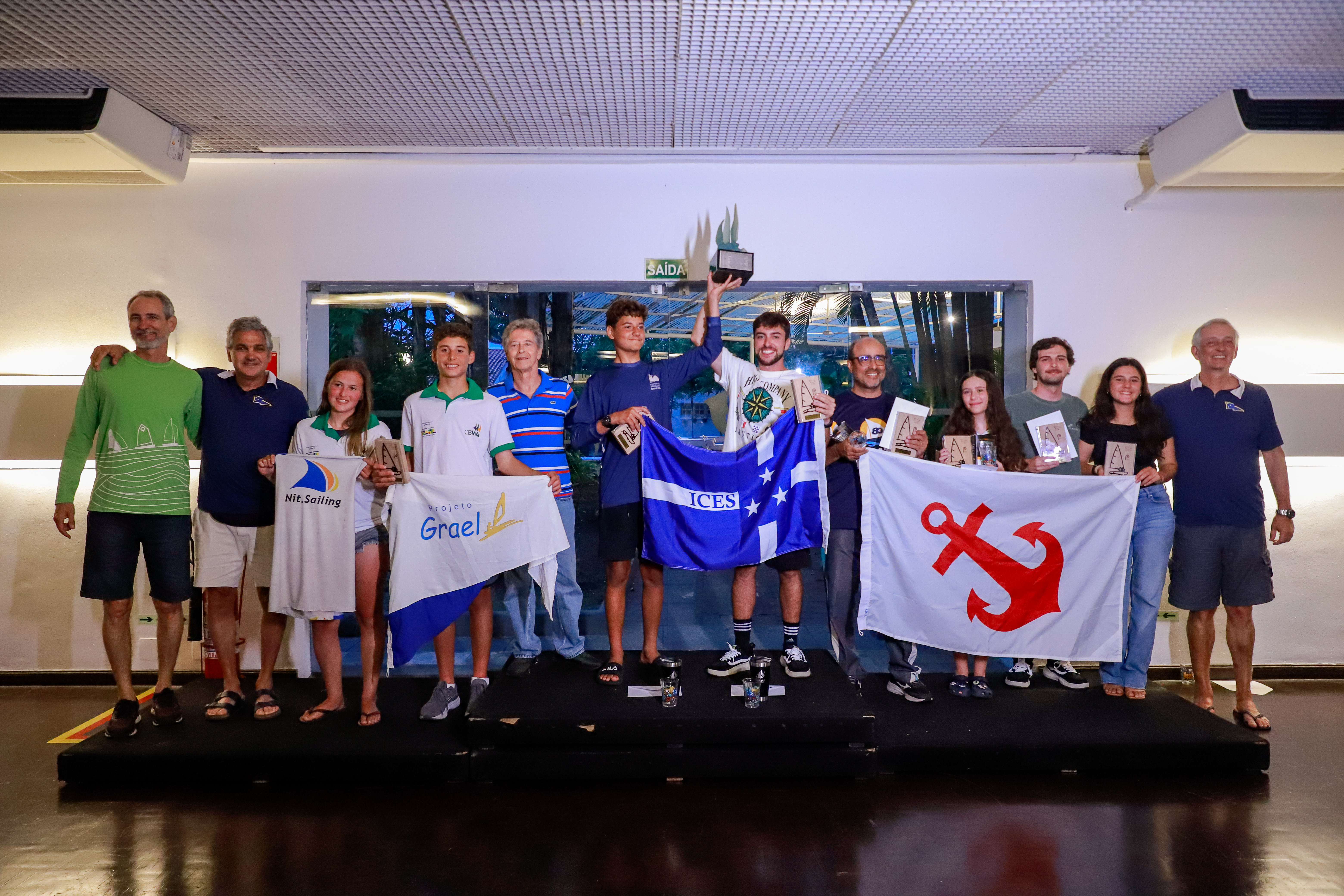 Brasileiro de Dingue reúne 60 barcos em três dias de bons ventos