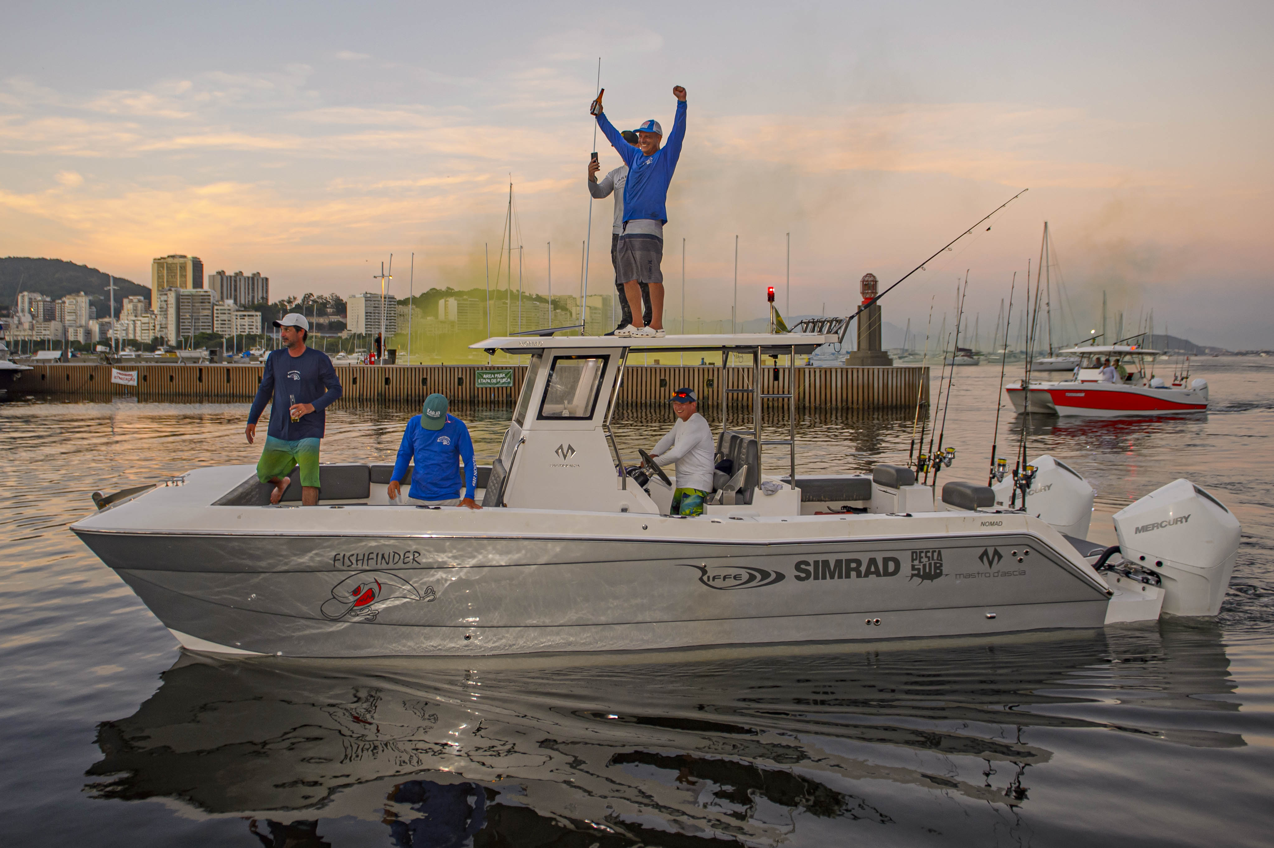 Equipe Fish Finder é campeã do 63º Torneio de Peixes de Bico